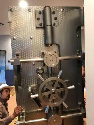 Diebold Vault Door vault | Midstate Machinery (2)