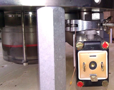 Used Leybold-Heraeus Does Not Apply Miscellaneous Laboratory Equipment California US | CAL-L Enterprises #1459418
