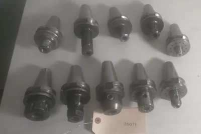 Lot of 10 BT40 Tool Holders -  LYNDEX , ANN Way , TECHLEADER JAPN 40 Taper