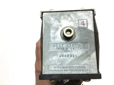 Westinghouse 1645911 – NP259 Circuit Breaker Type W Switch 600V 20A