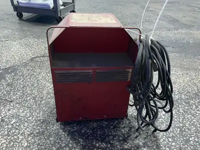 Used LINCOLN ELECTRIC AC2255 ARC WELDER Welding Machinery (Other) Ohio US | HGR 24 #1311025