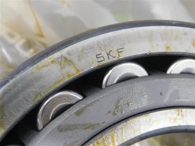 USED SKF 23220 CC/W33
