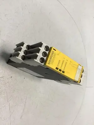 USED SIEMENS 3TK2824-1BB40