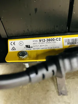 Clarke Ultra Sped 20, 20” Non Traction Drive Burnisher Only 44hrs