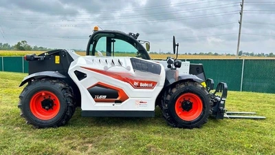 USED 2022 Bobcat TL619