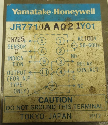 YAMATAKE HONEYWELL JR7710A 100 Deg C T/C Temperature Controller 100 VAC Panel