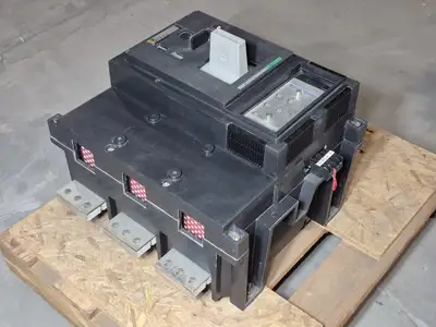 NEW MERLIN GERIN CM1600N