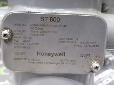 Honeywell STG840-A1GC4A-1-A-ADE-11S-A-1-0A0-00-0000 Pressure Transmitter Used