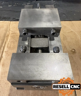USED Kurt 3600V Vise