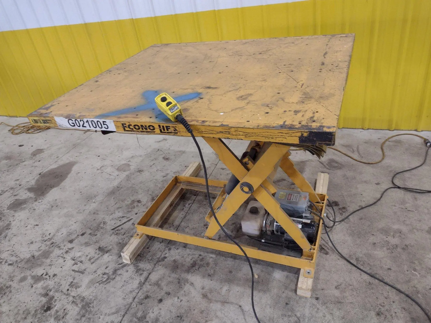 USED ECONO LIFT #SL36-40 HYDRAULIC DOUBLE ROLLER TOP STYLE LIFT TABLE, 110V: STOCK #20955