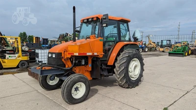 USED 1998 NEW HOLLAND TS90