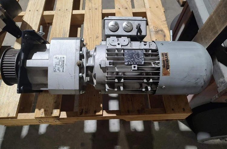 Used NORD SK100LP/4 CUS BRE40 HL TW Gearmotors Kentucky US | Edwards Industrial Repair #1321358