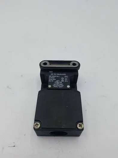 Used SCHMERSAL _UNKNOWN_ Relays & Switches Michigan US | ND Industrial Surplus #1208229