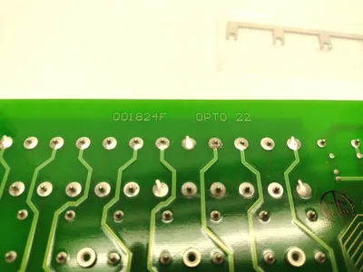 USED OPTO 22 QUAD PAK 4-MODULE POSITION MOUNTING RACK