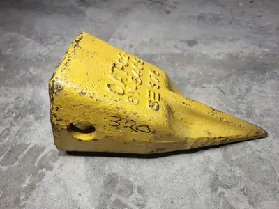 USED CATERPILLAR 6Y-5409