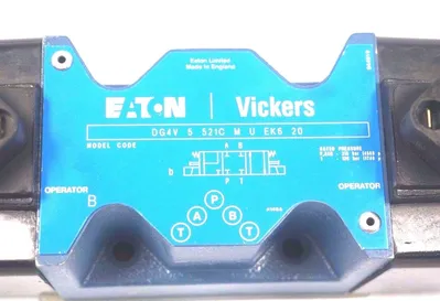 NEW VICKERS DG4V-5-521C-M-U-EK6-20 VALVE DG4V 5 521C M U EK6 20