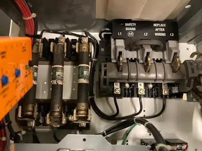 USED ALLEN BRADLEY 2106B-BDB-1-4RR-6X-24R-79U-901