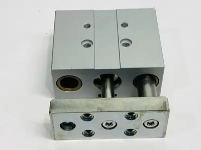 DFM-20-25-P-A-GF, 170841 | Festo DFM-20-25-P-A-GF Pneumatic Guided Drive 20mm Bore 25mm Stroke 170841 - Used