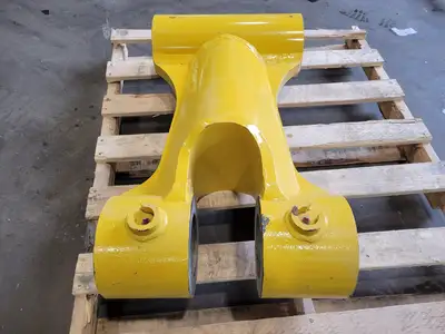 NEW KOMATSU 21M-70-00210