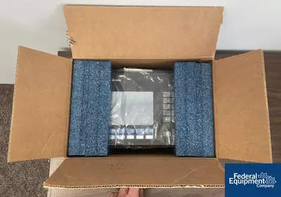 NEW Allen Bradley Allen Bradley PanelView 600 Touch Screen