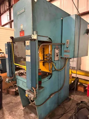 USED 2001 Denison FMS-50