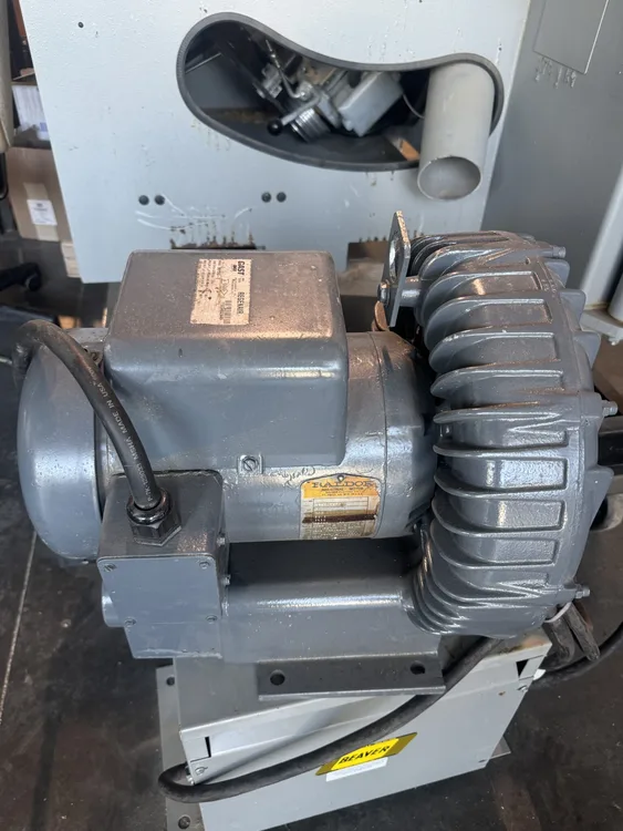 Used GAST R6150J-2 Dust Collectors | Coast Machinery Group #875090