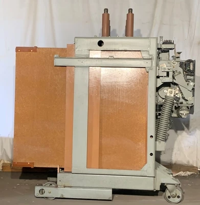 GE MagneBlast Breaker, AM-13.8-1000-4H, 1200A, 13.8KV, EO/DO, 12