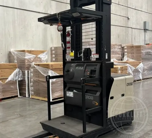 Used 2016 CROWN SP3520-30 Order Pickers Nevada US | Forklift Exchange #1274417