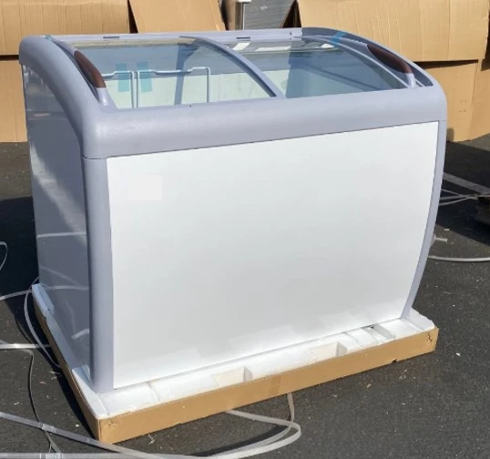 171-0112 39” Self Contained Ice Cream Freezer