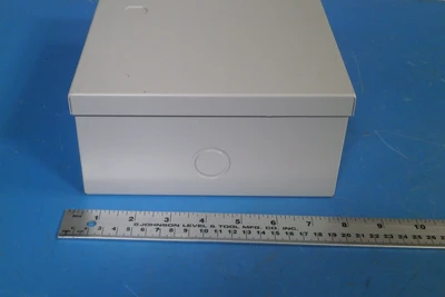 USED Altronix CCTV CAMERA & ACCESSORY POWER SUPPLY