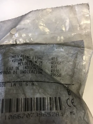 NEW Allen-Bradley 800A-L2AROLC