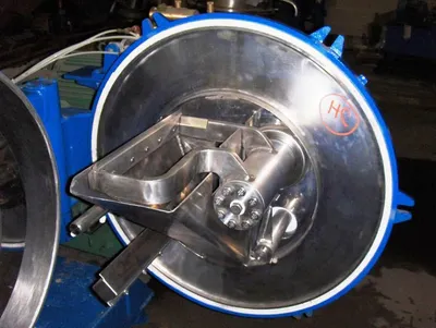 Alfa-Laval HOZHY 650 peeler centrifuge, Hastelloy C-22.