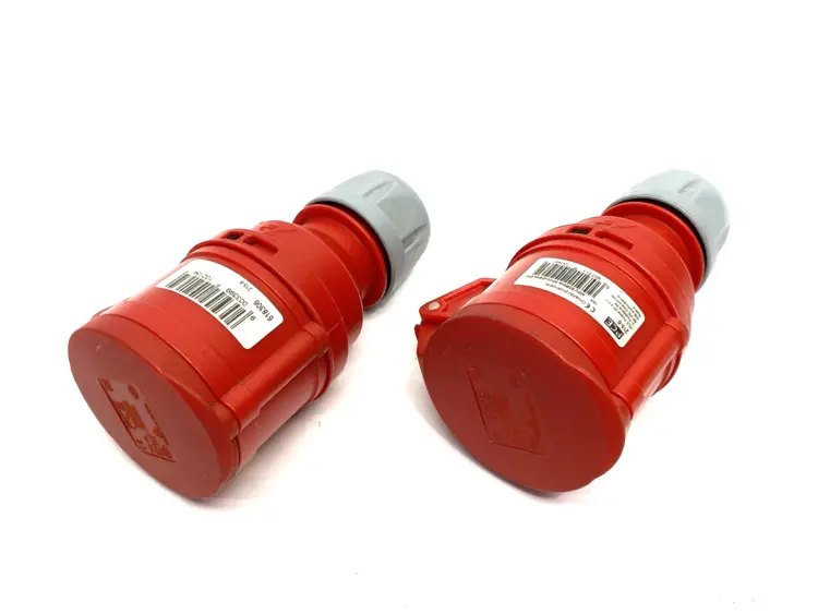 Used PCE SOCKET PLUG CEE-CONNECTOR 16A 5P 6H IP44 SHARK Disconnects Michigan US | Maverick Industrial Sales #1090013