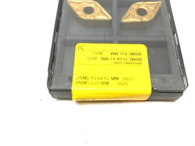 USED SANDVIK COROMANT T-MAX® P, INSERT FOR TURNING DNMG 433-MM 2025