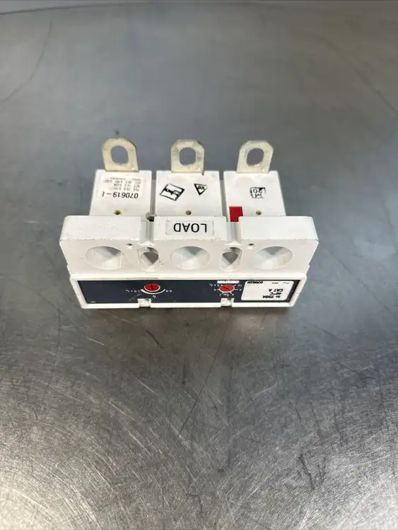Used Eaton _UNKNOWN_ Circuit Breaker Parts South Carolina US | Palmetto Automation #1155538