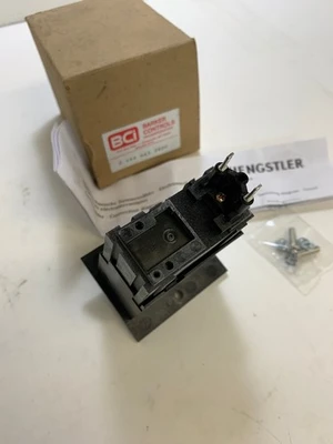 NEW Hengstler Barker Controls 0 464 465 W11