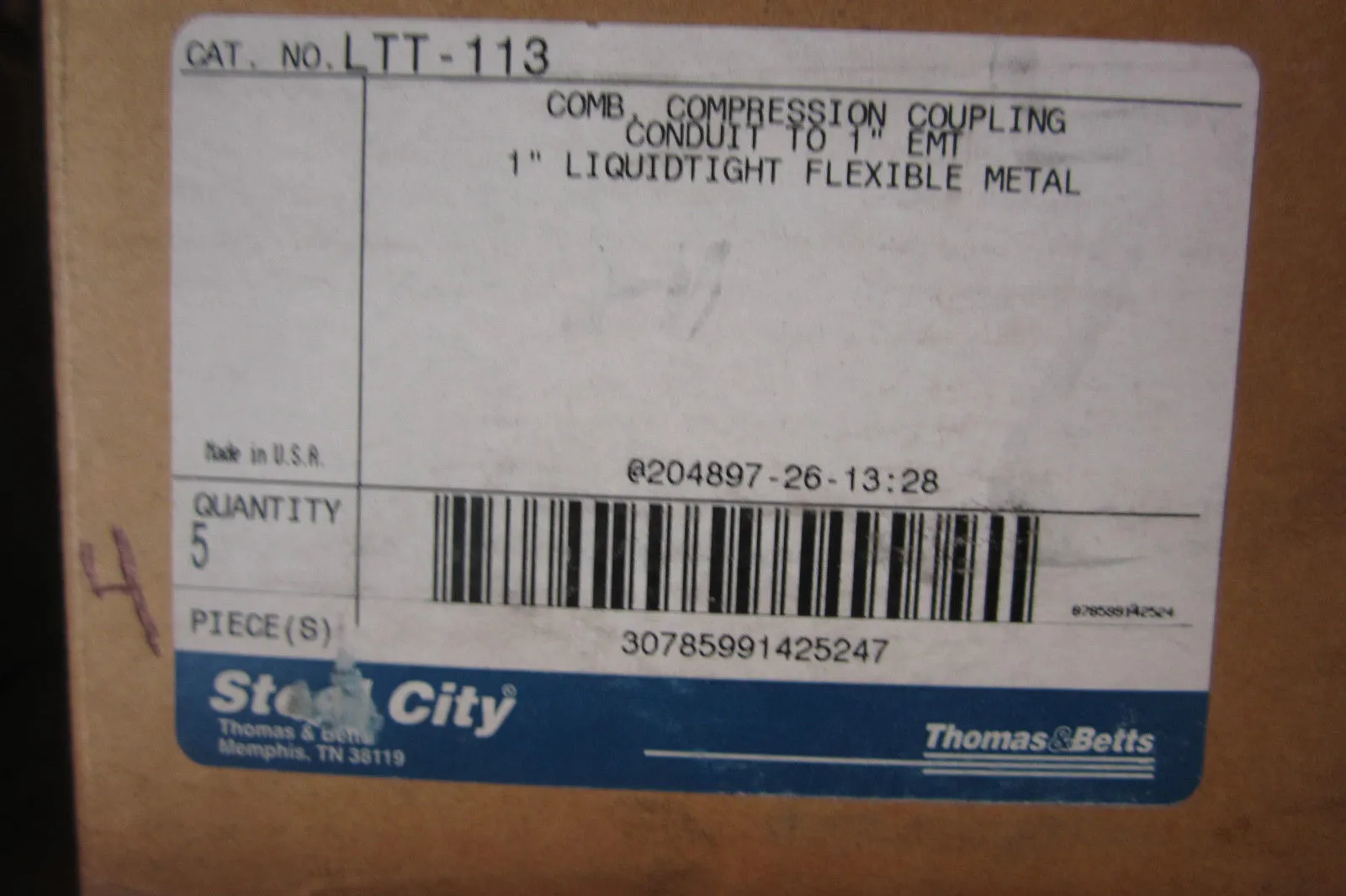 4 NEW THOMAS & BETTS LTT-113 COUPLING LTT113