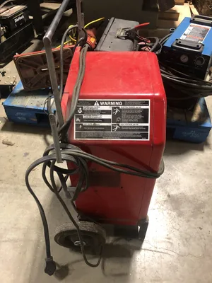 Lincoln Electric AC-225 Arc Welder