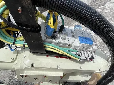 Used NACHI MC20-03 6 AXIS ROBOT WITH FD CONTROLLER Robots | Harbor Machinery Inc. #1283349