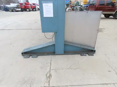 15 Ton 20' Hydraulic Press Brake Punch C-Frame 11-Hole Steel Hole Punch