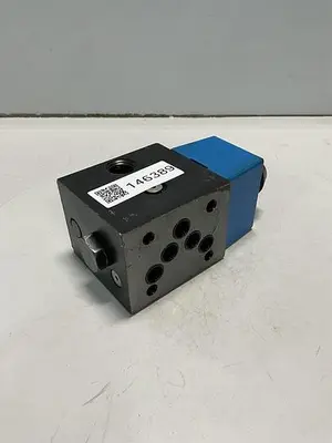 USED EATON-VICKERS DG4S4-012A-B-60