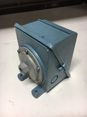 New | in-Stock United Electric Controls J400 Relays & Switches Indiana US | J&J Industrial Supply #510973