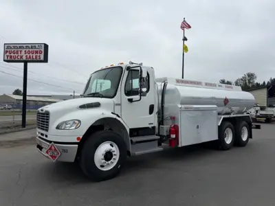 Used 2006 FREIGHTLINER M2106064 Fuel & Lube Trucks Washington US | Puget Sound Truck Sales #1546527
