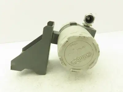 344BNNN11G XTC Temperature Transmitter 100-300°F With Bracket Haz Loc XP