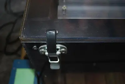 ENVIRONMENTAL TEST CHAMBER WITH HEAT W/ OMEGA TEMPERATURE CONTROLLER & TIMER