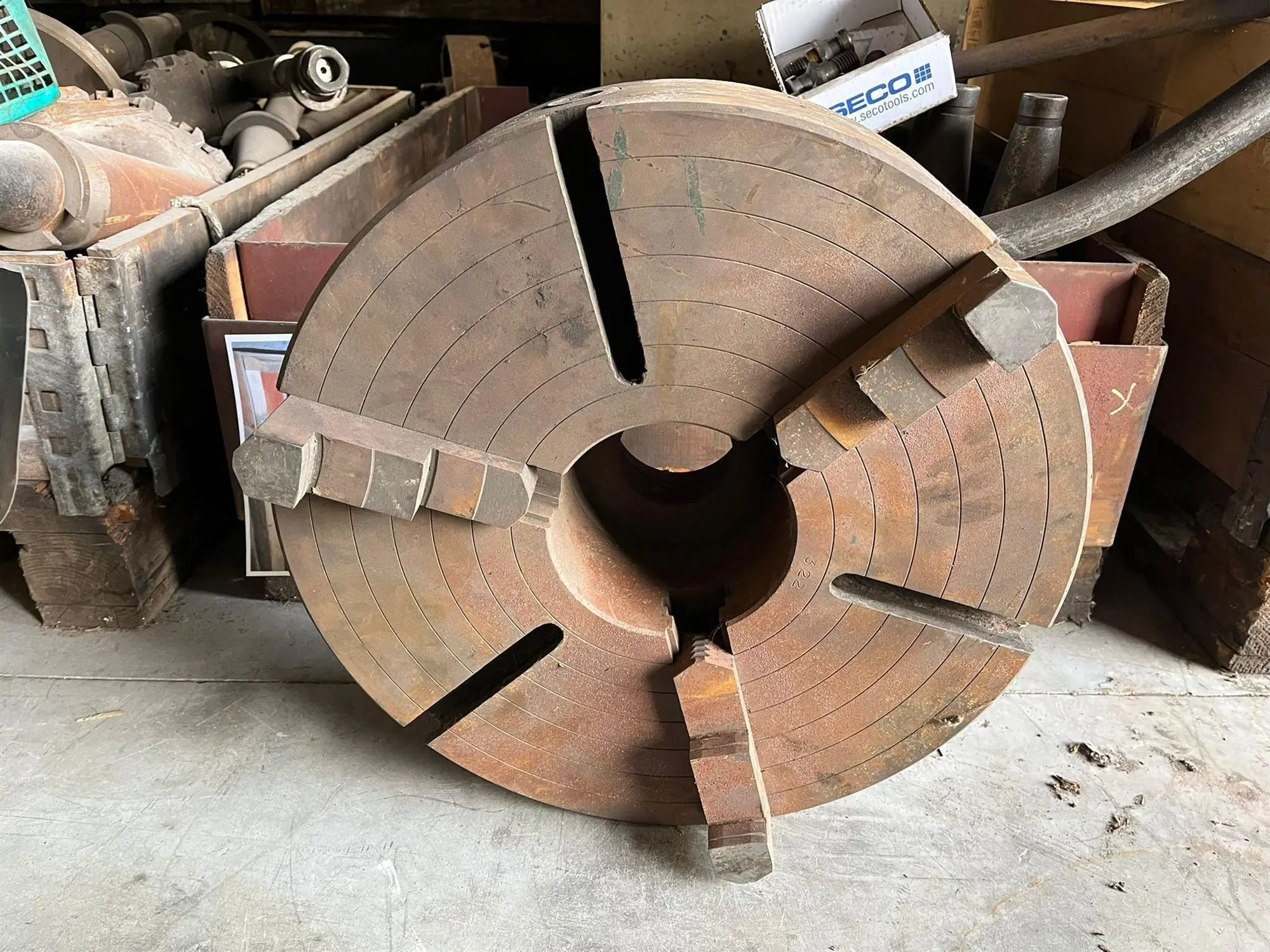 USED CHUCKS 500 MM / BORE 110 MM