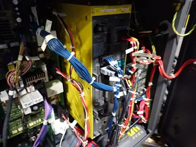 USED 2001 FANUC M6I