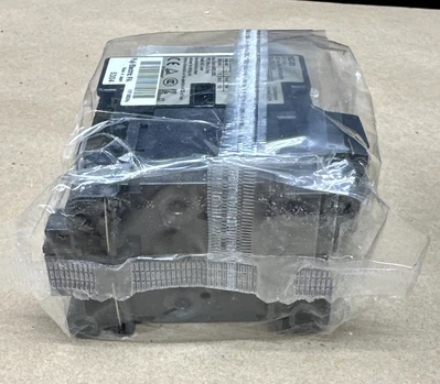 NEW Fuji Electric SC-03 SC11AA