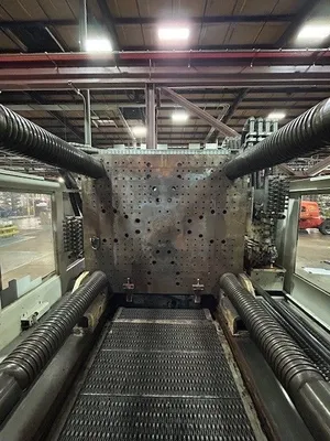 2018 KRAUSS-MAFFEI KM1300-17200 MX HORIZONTAL INJECTION MOULDING MACHINES | INJECTION DEPOT GROUP (8)