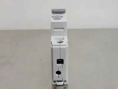 USED ALLEN-BRADLEY 1492-CB1 G050